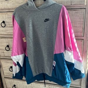 NIKE wind breaker/sweatshirt Large